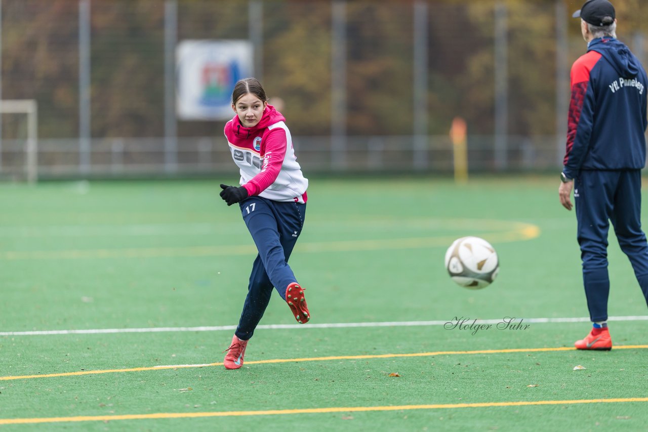 Bild 64 - wCJ VfL Pinneberg - Eimsbuettler TV : Ergebnis: 0:3